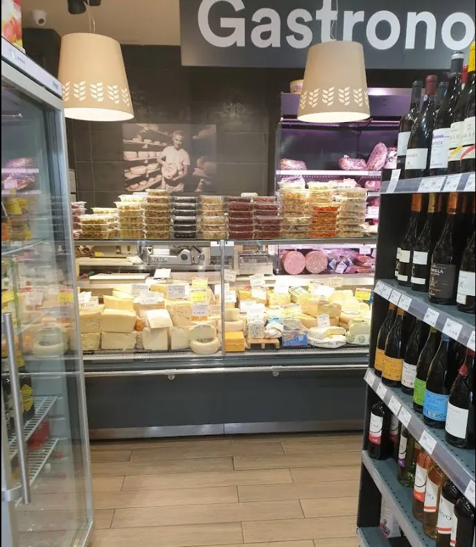 Supermarket inCoop — Taormina
