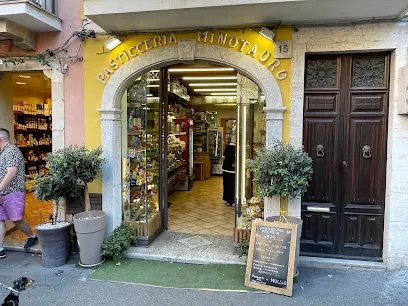 Pasticceria Minotauro — Taormina